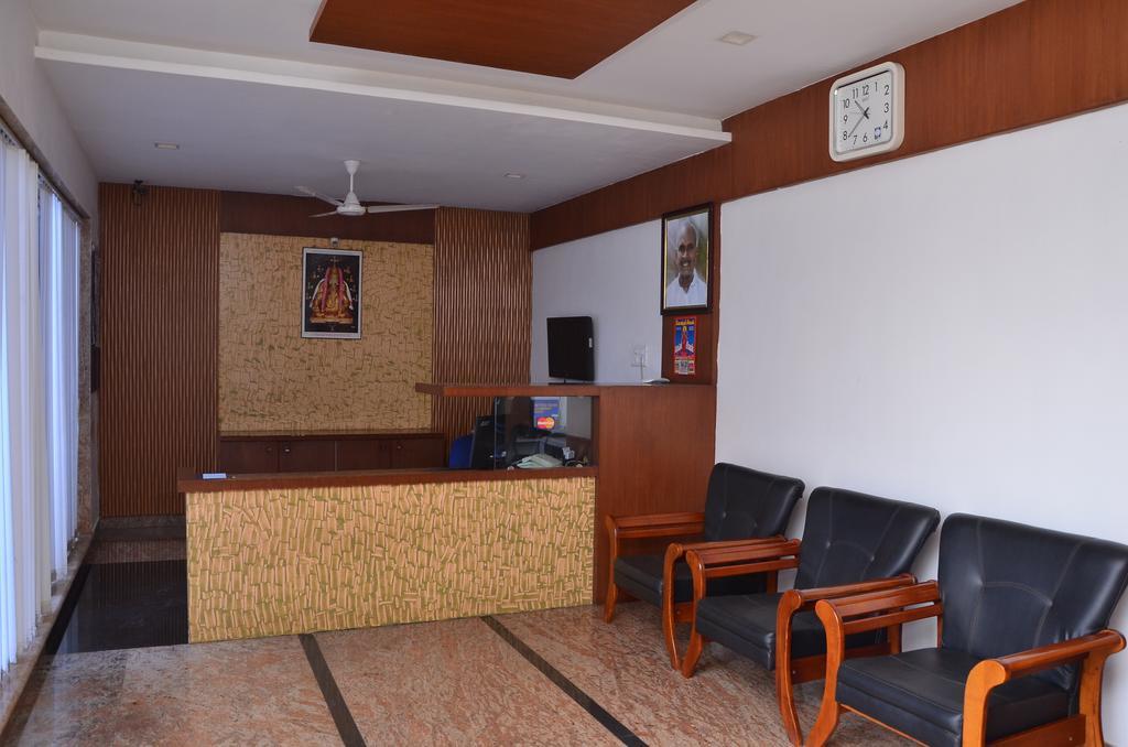 โรงแรม ครา Thanjavur ภายนอก รูปภาพ