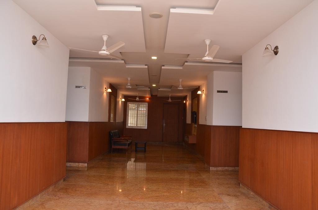 โรงแรม ครา Thanjavur ภายนอก รูปภาพ
